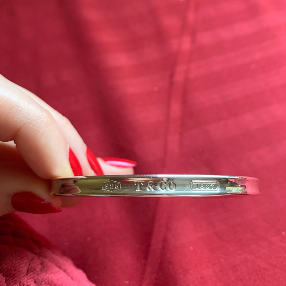 Tiffany’s 1837 cuff size medium